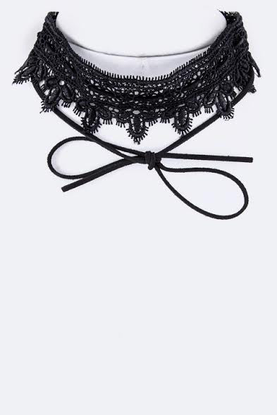 Lace Me Up Choker